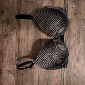 Victoria's Secret uplift semi demi 34 DD